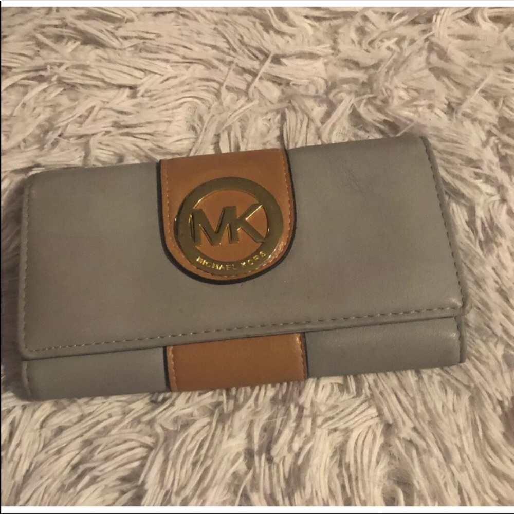 MK wallet